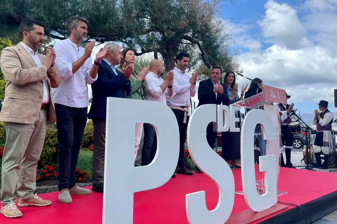 Acto do PSdeG en Riaxo polo D&iacute;a da Patria Galega (Foto: PSdeG).