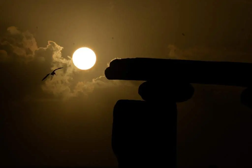 O eclipse desta segunda feira na Galiza (M. Dylan / Europa Press).
