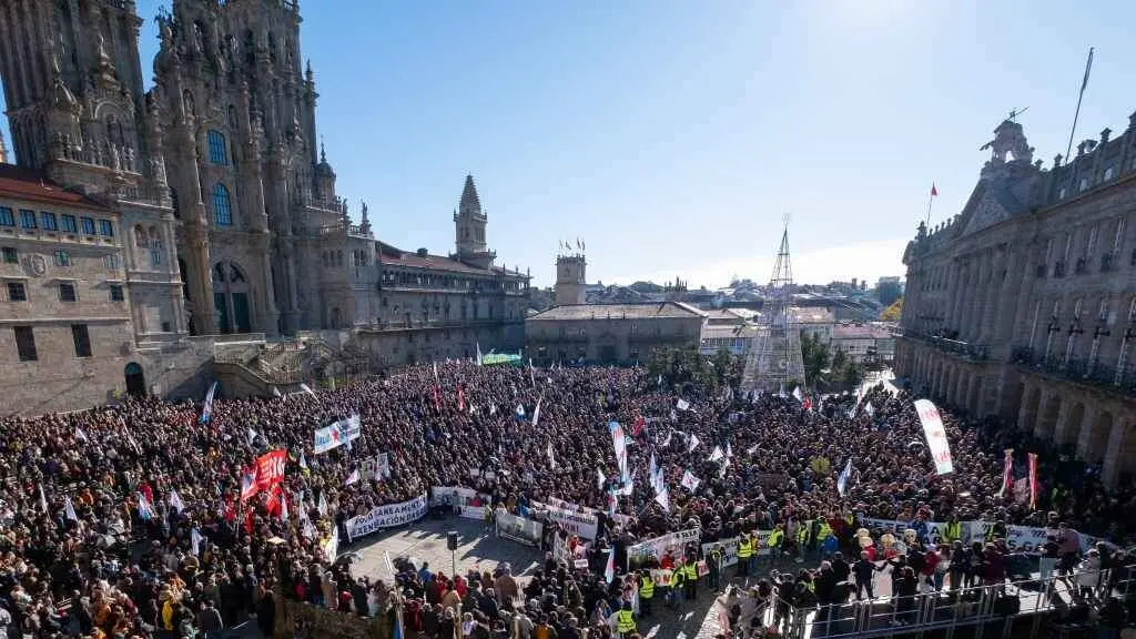 Manifestaci&oacute;n contra Altri en Santiago de Compostela. (Foto: Arxina)