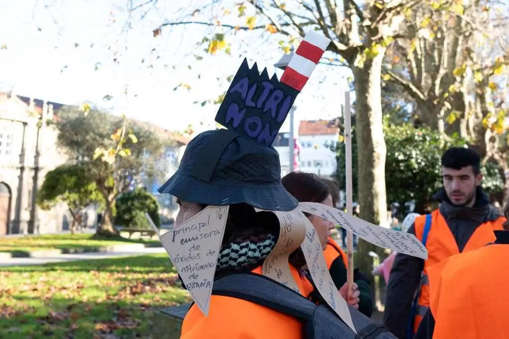 Manifestaci&oacute;n contra Altri en Santiago de Compostela. (Foto: Arxina)
