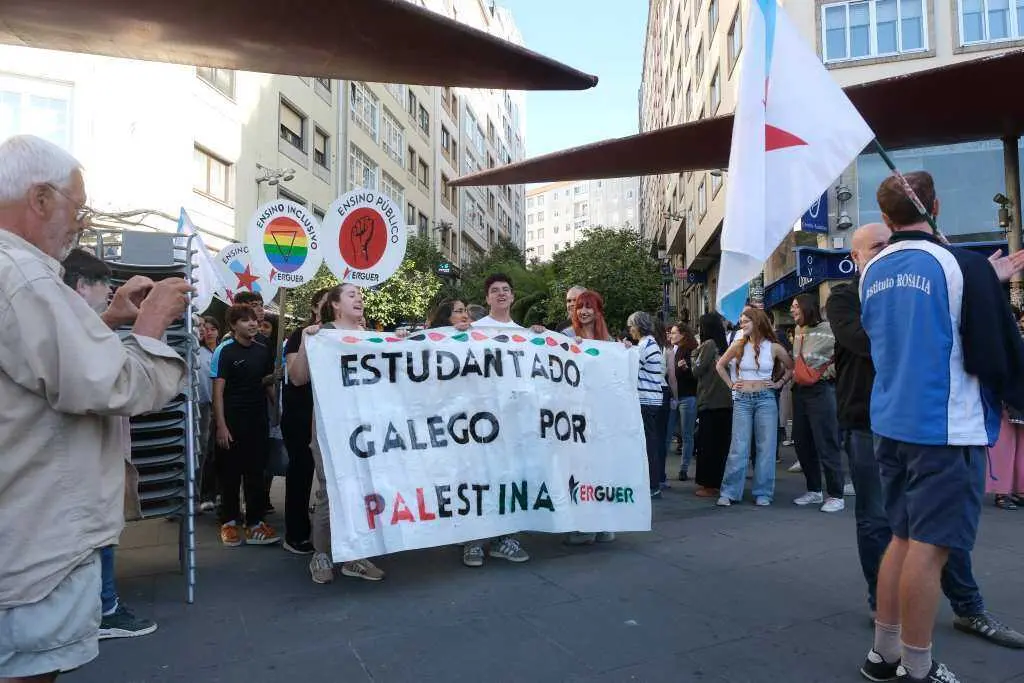 Mobilizaci&oacute;n en Compostela en solidariedade co pobo palestino. (Foto: Arxina)