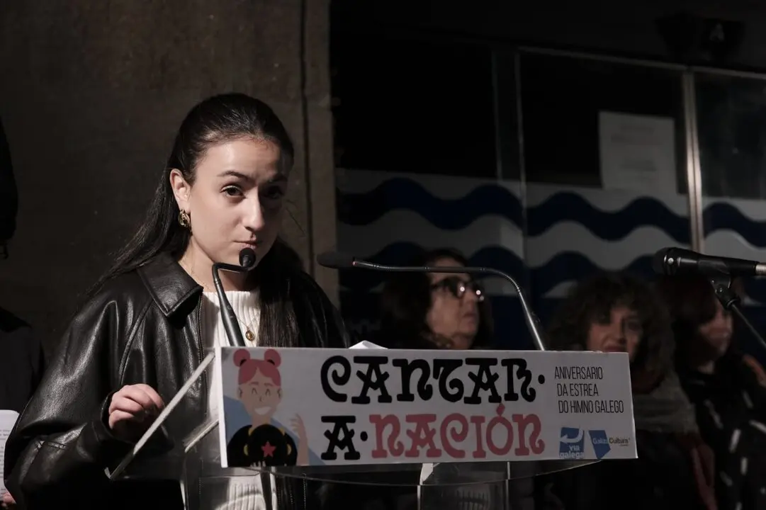 Foto do acto, Cantar a Naci&oacute;n, en Pontevedra. (Foto: N&oacute;s Diario)