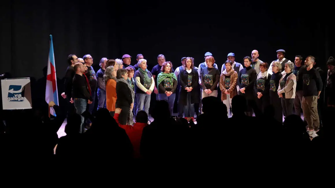 Foto do acto, Cantar a Naci&oacute;n, en Vigo. (Foto: N&oacute;s Diario)