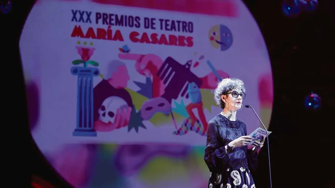 Discurso da presidenta da Academia, Eva F&oacute;rneas. (Foto: La Diapo)