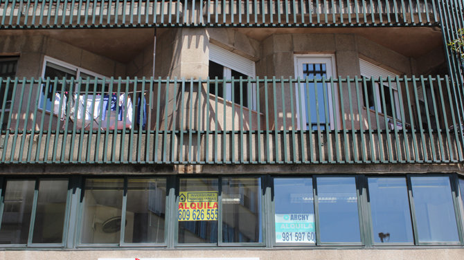 Vivendas en alugueiro #aluguer #vivenda #piso #casa (Foto: Laura R. Cuba)