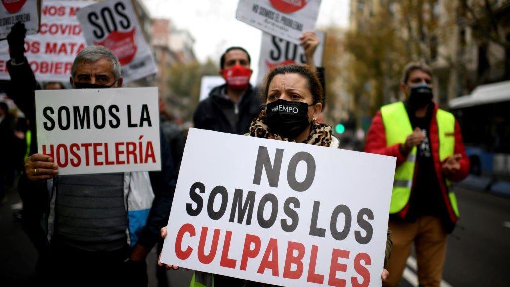 Chegada a Madrid dunha marcha de hostaleiras pontevedresas. (Foto: Óscar Cañas / Europa Press)