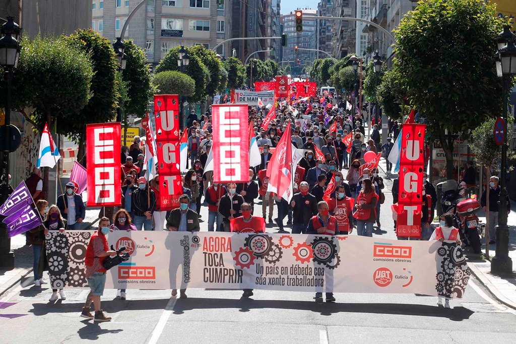 Marcha de UXT e CCOO en Vigo durante o 1 de maio de 2021 [Imaxe: Marta Vázquez / Europa Press].