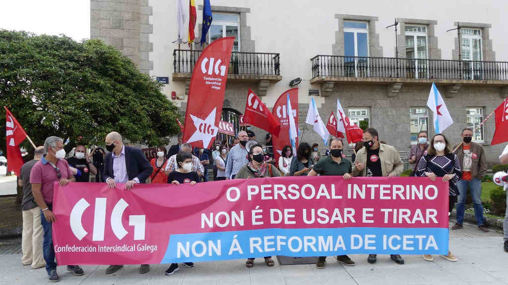 Concentración convocada na Coruña pola CIG contra a modificación do Estatuto Básico do Empregado Público (Nós Diario).