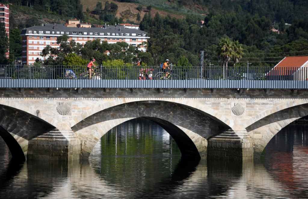 A restauración da ponte medieval do Burgo, que agora é peonil, culminou neste mandato (Foto: Concello de Pontevedra)