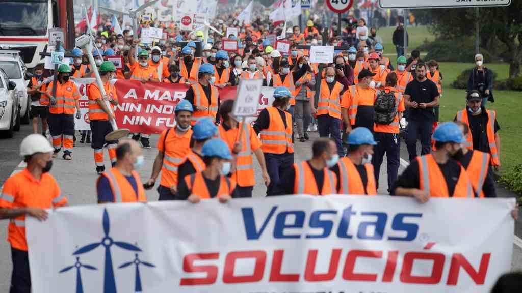 Protesta do persoal de Vestas en Viveiro o pasado mes de outubro (Foto: Carlos Castro / Europa Press).