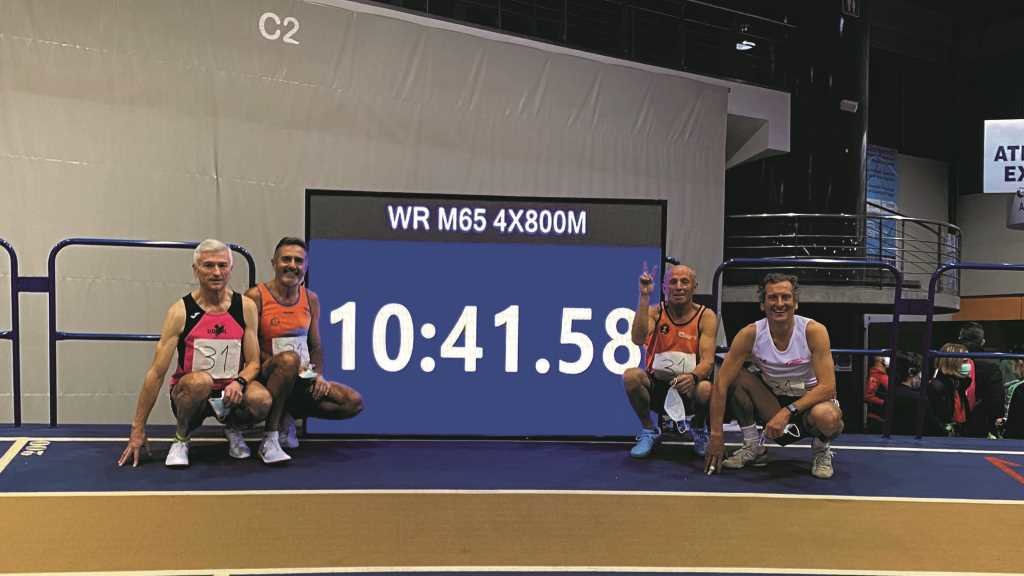O novo rexistro mundial está agora nos 10.41.58 (Foto: Federación Galega de Atletismo).