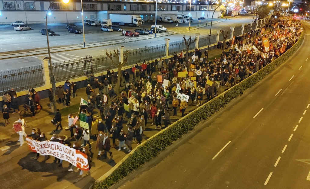 Manifestación en defensa da sanidade pública na Coruña. (Foto: Eloy TP)