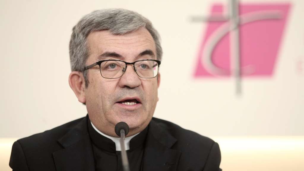 O secretario xeral e portavoz da Conferencia Episcopal, Luis Argüello (Foto: Europa Press).