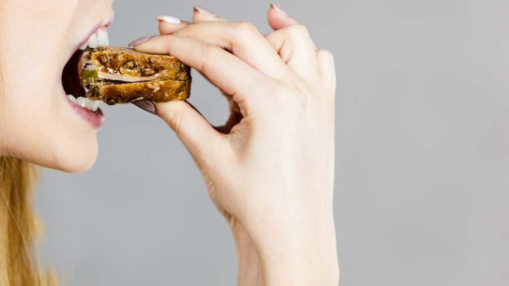 No Morrazo utilízase "empapullar" para referirse ao feito de encher a boca de comida (Foto: Pixel Shot).