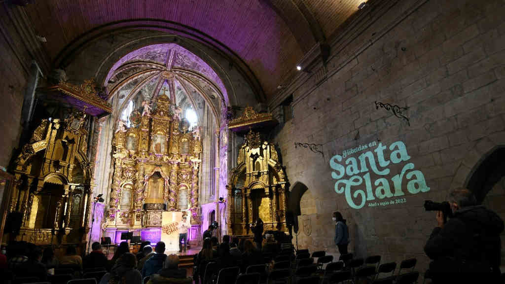 O espazo de Santa Clara acolle as actuacións destes ciclos (Foto: Concello de Pontevedra).