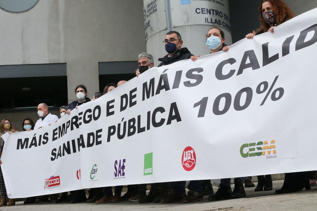 Concentración de Satse nun centro  sanitario de Lugo. (Foto: Carlos Castro/Europa Press)