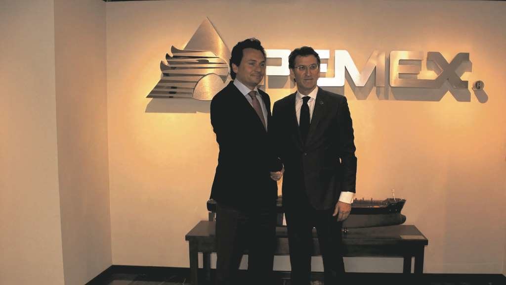 Alberto Núñez Feixoo e Emilio Lozoya Austín na sede de Pemex en México D.F en marzo de 2014. (Foto Xunta da Galiza)