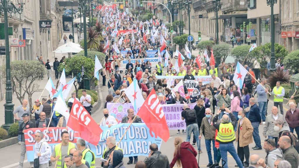 Milleiros de persoas participaron na manifestación convocada este 1 de maio en Vigo pola CIG (Foto:Nós Diario).