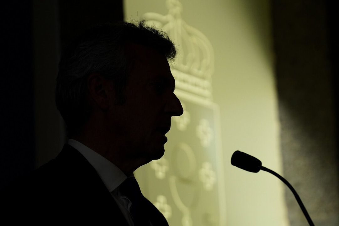 Alfonso Rueda onte no Parlamento galego. (Foto: Álvaro Ballesteros/Europa Press)