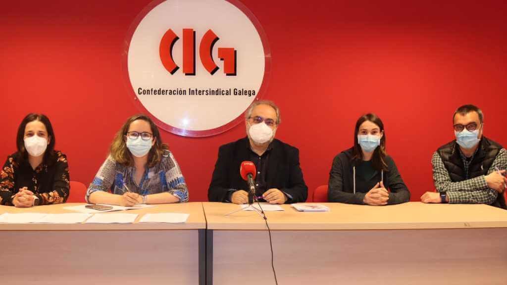 Representantes de CIG-Saúde na rolda de prensa de onte (Foto: Nós Diario).