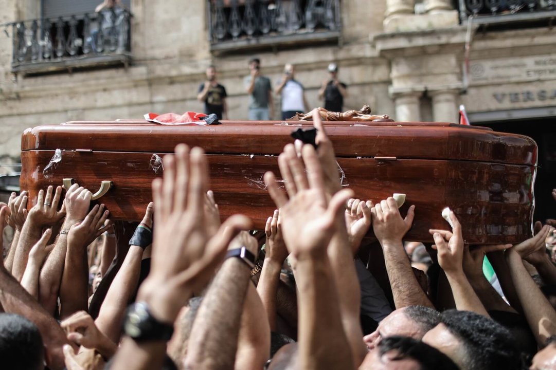 Funeral da xornalista asasinada polo exército israelí. (Foto: Ilia Yefimovich / dpa)