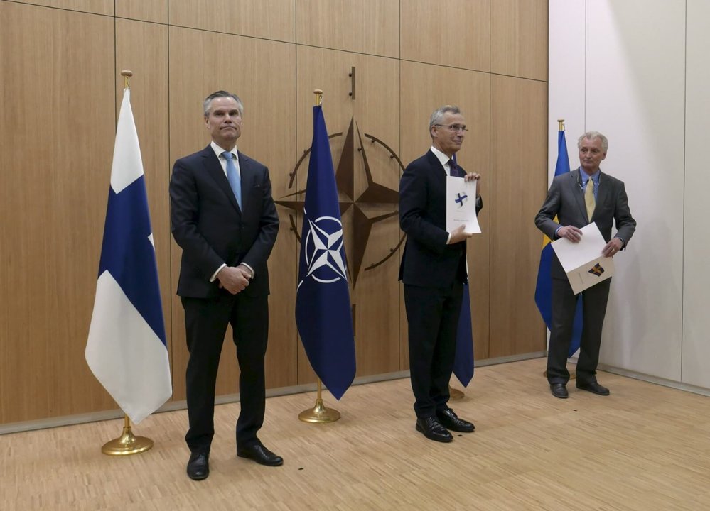Os embaixadores de Suecia e Finlandia formalizan a petición de adhesión á OTAN. (Foto: Europa Press)