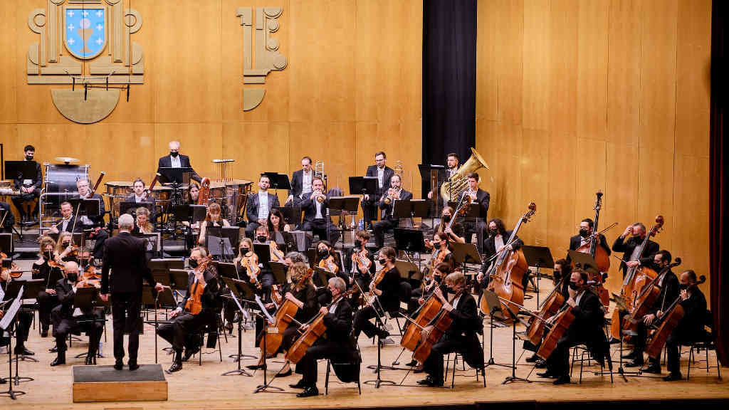 A Real Filharmonía da Galiza nunha actuación en Compostela (Foto: Nós Diario).