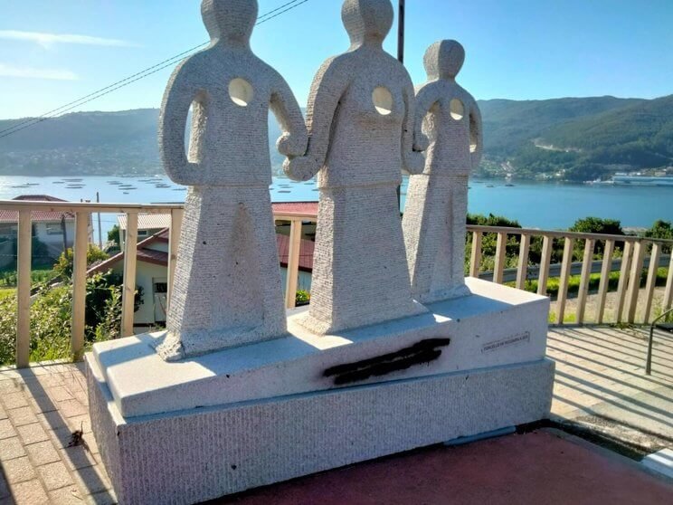 Monumento da Memoria, no Alto da Concheira (Redondela). (Foto: @xcgcampo/Twitter)