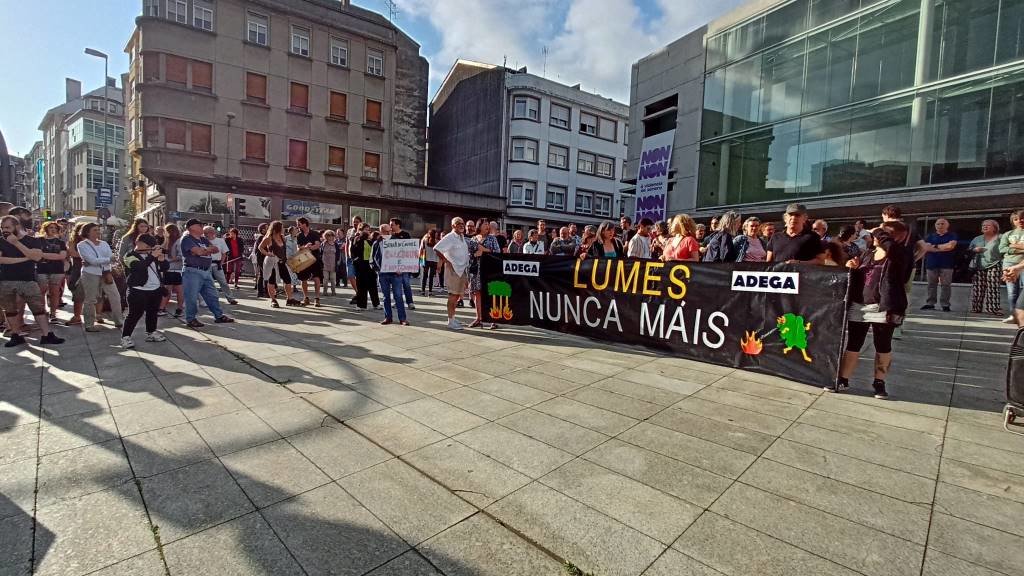 Concentración desta terza feira en Lugo. (Foto: Nós Diario)