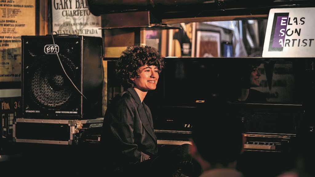 A pianista rianxeira estudará música en Manhattan. (Foto: Nós Diario)