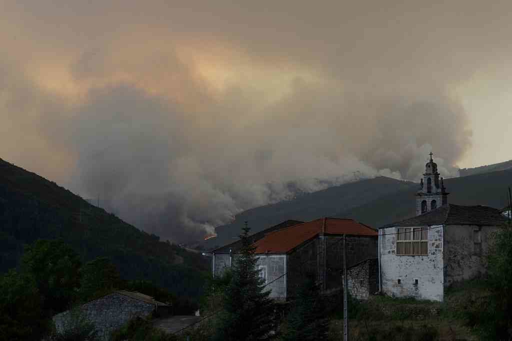 Incendio en Laza (Imaxe: Rosa Veiga / Europa Press)