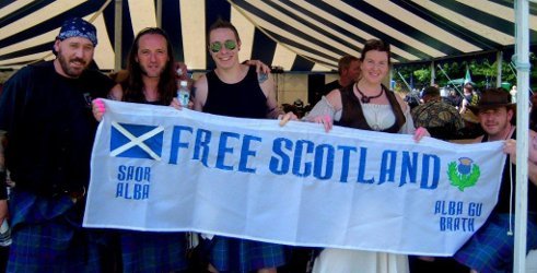 A liberdade para Escocia tamén se reclama nos festivais de verán