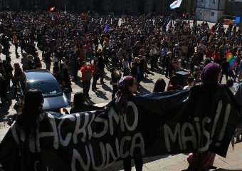 imaxe da mobilización nacional das mulleres o 8 de marzo de 2011 en Compostela