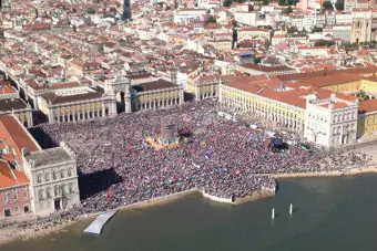 Pra&ccedil;a de Lisboa na manifesta&ccedil;&atilde;o do 29-S