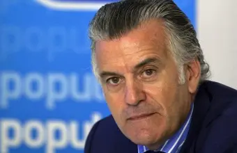 Lu&iacute;s B&aacute;rcenas