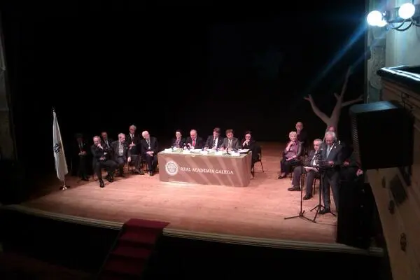 Plenario da Academia do 17 de maio no Teatro Principal