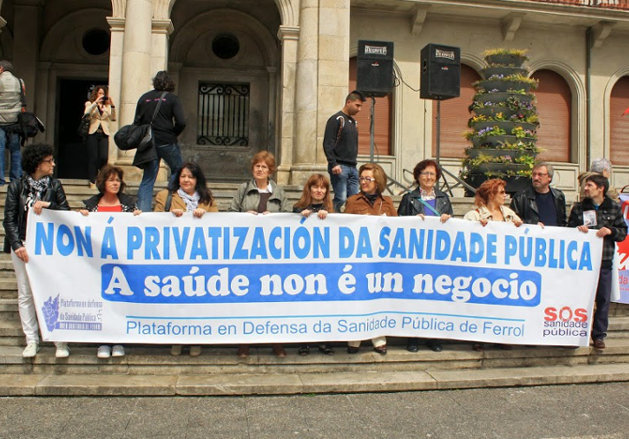 Faixa SOS Sanidade Pública en Ferrol (Suso Pazos)