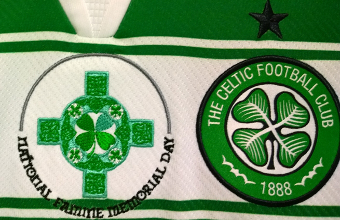 Detalle da camisola do Celtic