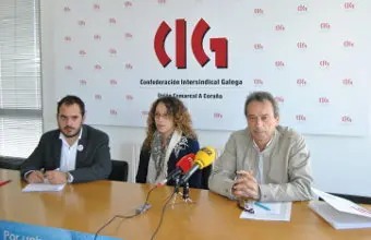 Rolda de prensa de Bel&eacute;n Tajes coa Mesa e Anxo Louzao