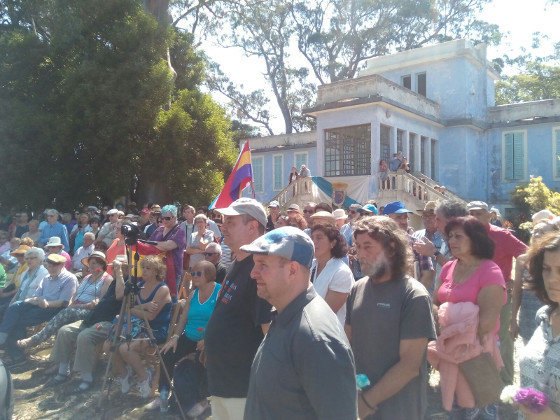 [Imaxe: Garrrido] Un momento da homenaxe ás vítimas do franquismo en San Simón