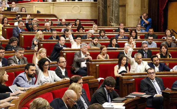 Parlament. Votación Procés Constituent. Desconexión co Estado español. 27 de xullo de 2016