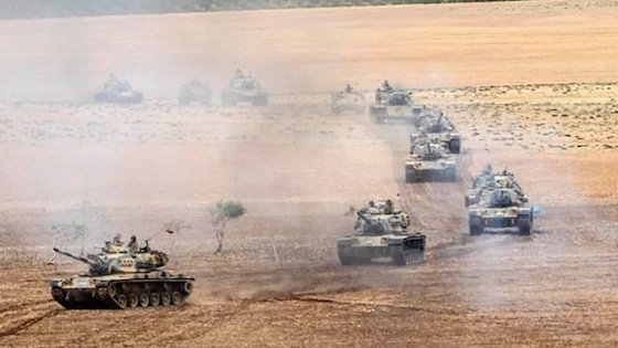 Tropas turcas entran en Siria