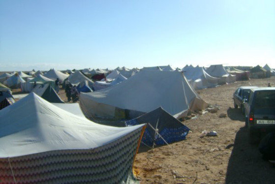 [Imaxe: Miquel García] Campamento de Gdeim izik, no outono de 2010