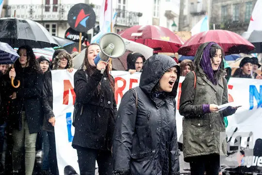 erguer estudantes greve folga foto GZFotos