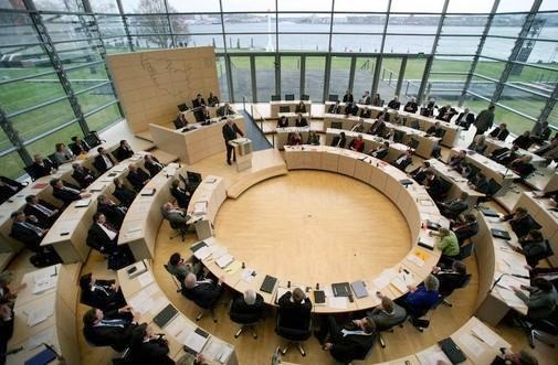 schleswig-holstein parlamento