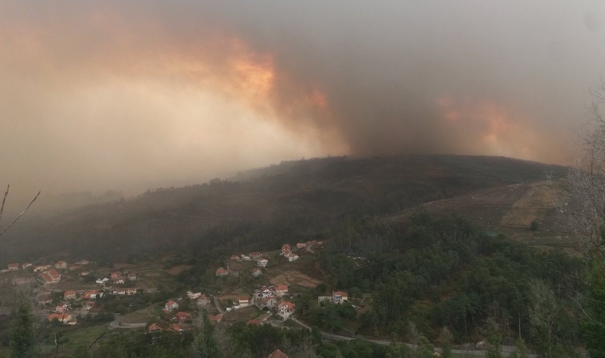 Incendios outubro cercan Vigo.
