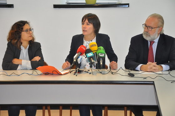 Avia Veira, Ana Pontón e o presidente do clube financeiro da Coruña