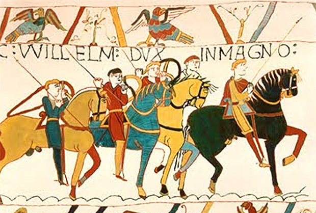 Guillermo de Normandía cabalgando na batalla de Hastings. Gravura do Tapiz de Bayeaux. Século IX.
