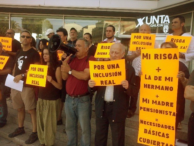 [Imaxe: Os Ninguéns] Protesto en relación á Risga