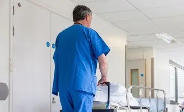 hospital celador imaxe de Master